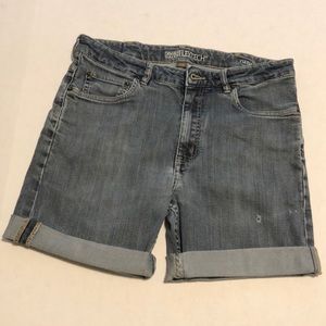 Denver Hays Jean cut off shorts